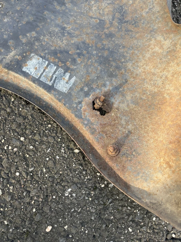 Panel guardabarros delantero derecho e izquierdo bmw e10 2002 114 1602 1502 OEM Foto 3 de 4