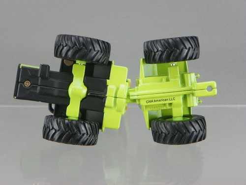 Ertl 2010 CNH Diecast 1:64 Green 1983 Case Steiger Cougar IV KM 280 Farm Tractor - Picture 7 of 8