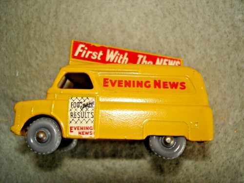 1957 MOKO Lesney Matchbox No.42 'EVENING NEWS VAN' with box Grade 9 - Picture 6 of 12