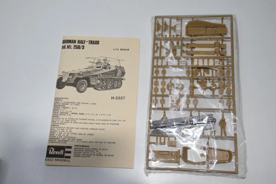 B28 1:72 REVELL ESCI H-2327 CARRO ARMATO TEDESCO SD. Automotive. 250/3 TEDESC... - Immagine 2 di 4
