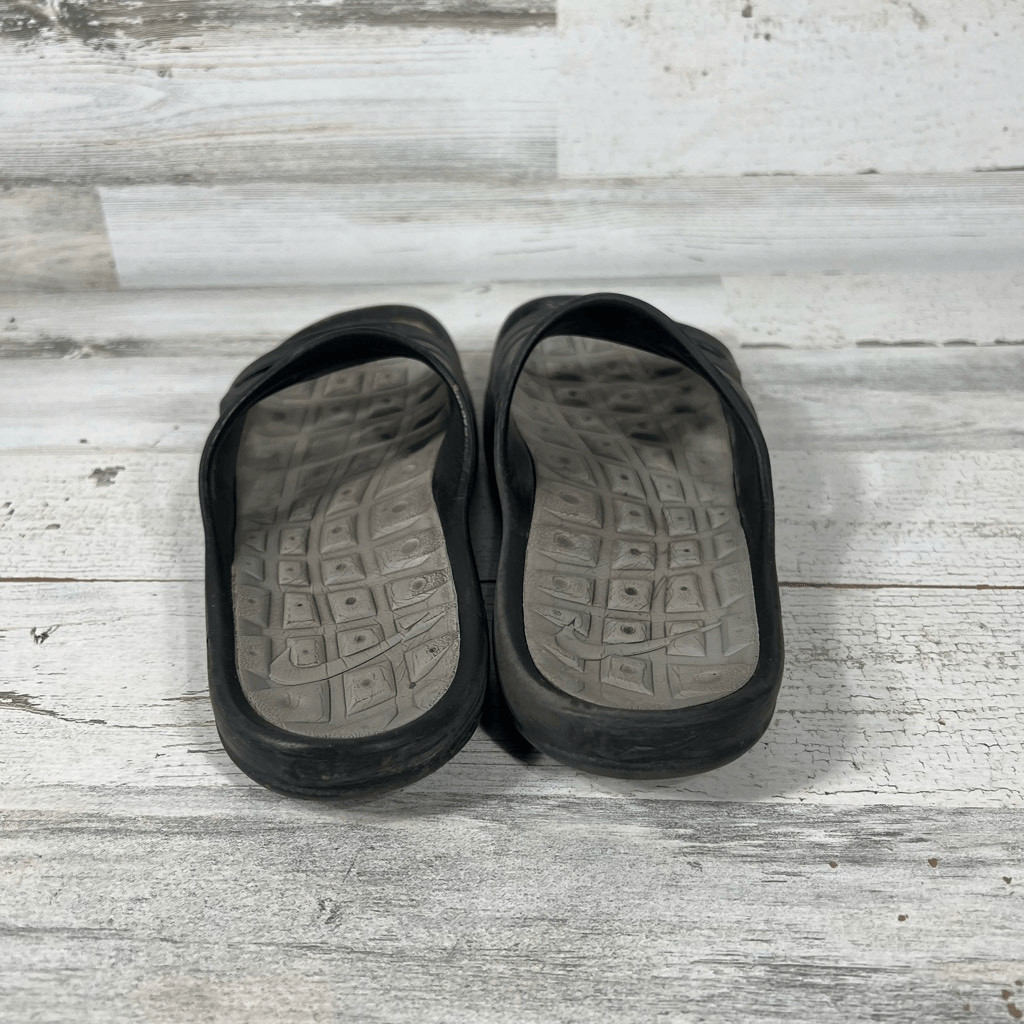 Assistant Mens  9 thumbnail 3