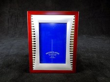 Desktop Photo Frame FR-382  Wood  Silver Plating  Holds 5" X 7" Photo, Modern