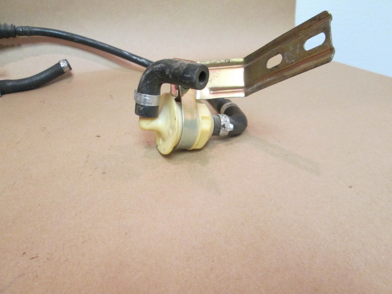 Ferrari 550,575 - Upper Fuel Disareator # 181931