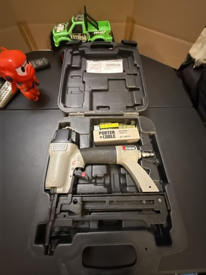 #ad Porter Cable NS150A 1 4quot; Narrow Crown Stapler Kit $65.00