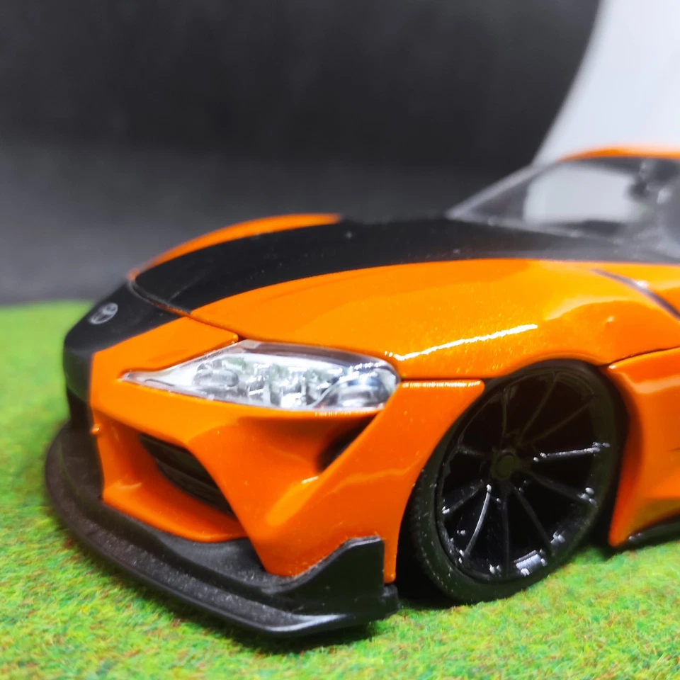 Jada Toys Fast & Furious   1:24 2020 Toyota Supra orange N°32097 - Photo 2/4