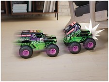 Spin Master Monster Jam Smash n Bash Grave Digger Remote Control Monster Truck,