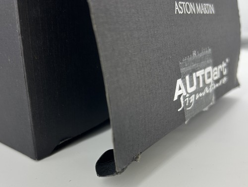 1/18 AUTOart Aston Martin One-77 Black Model Car Condition B - Picture 12 of 12