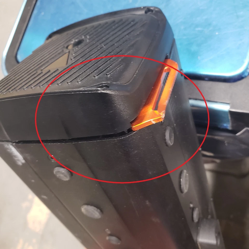 Barra de som JBL RallyBar XL - 35" Bluetooth universal para veículo externo com embutido - Imagem 3 de 4