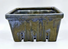 Berry Basket Reusable Stoneware Glazed USA Signed Kb 5.75" Square