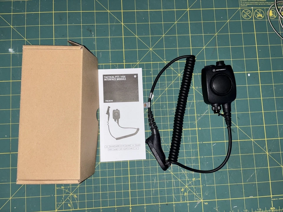 Motorola Tactical PTT/VOX Interface PMLN6765A - Image 2 of 3