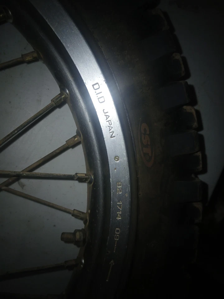 Honda CR80R CR85Rb 1996-2007 16" rueda grande cubo de llanta trasera 42650-GBF-831 Foto 3 de 4