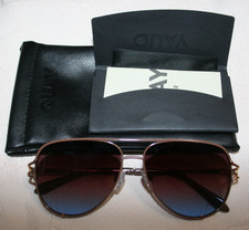 Quay High Key Twist Aviator Sunglasses Gold tone frame Brown/blue lens Case NEW