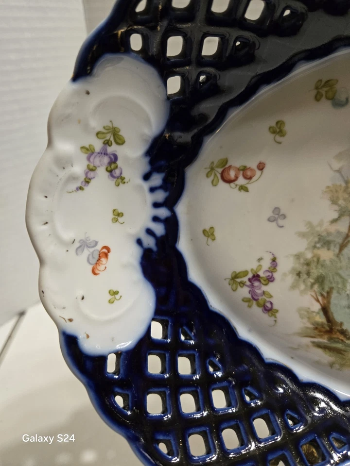 Antiguo cuenco para servir de porcelana ovalado MEISSEN DRESDEN con látice azul y dorado... Foto 4 de 4