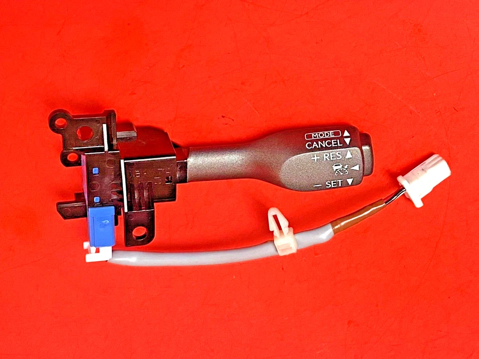 Переключатель круиз-контроля CCA1231 для Lexus LS460.LS600h 2007/2009 - Изображение 2 из 4