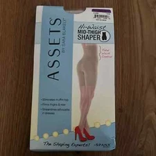 Assets by Sarah Blakely Size 5 Hi-Waist Mid-Thigh Nude Shaper Short