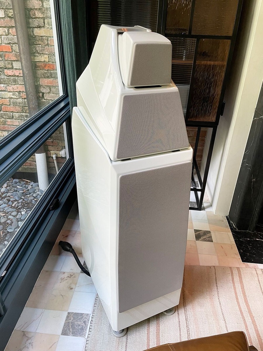 Wilson Audio Certified Authentic Pre-Owned, Morning Frost, ALEXIA