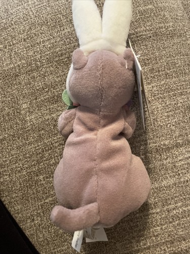 disney store winnie the pooh bean bag plush Easter gopher - Picture 3 of 5