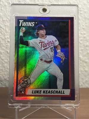2025 Topps Update Luke Keaschall RC #U90 1 35th Anniversary Rainbow Foil Twins