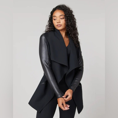 NWT SPANX DRAPE FRONT JACKET black faux leather open front snap XS