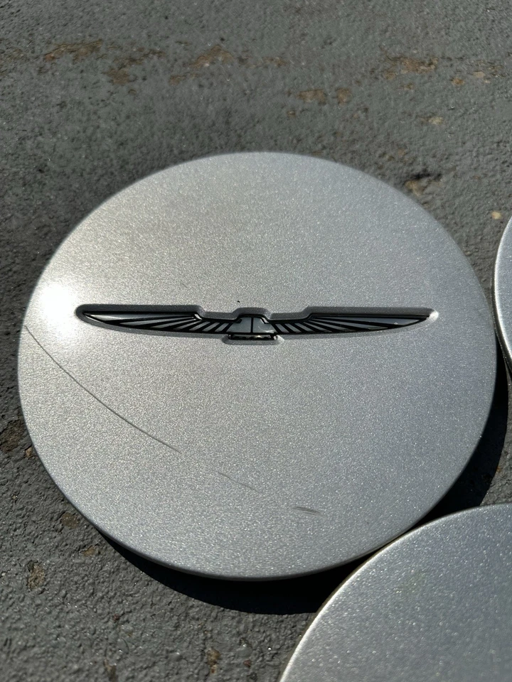 Оригинальные серебристые центральные колпаки колес 3 93-97 Ford Thunderbird F4sc-1a096-aa - Изображение 3 из 4