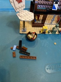 Lego 3825 Krusty Krab Spongebob Squarepants 2006 Set Complete With Minifigures