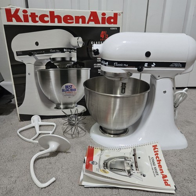#ad KitchenAid Classic Plus KSM75WH 4.5Qt Tilt Head Stand Mixer CLEAN A in box $199.99