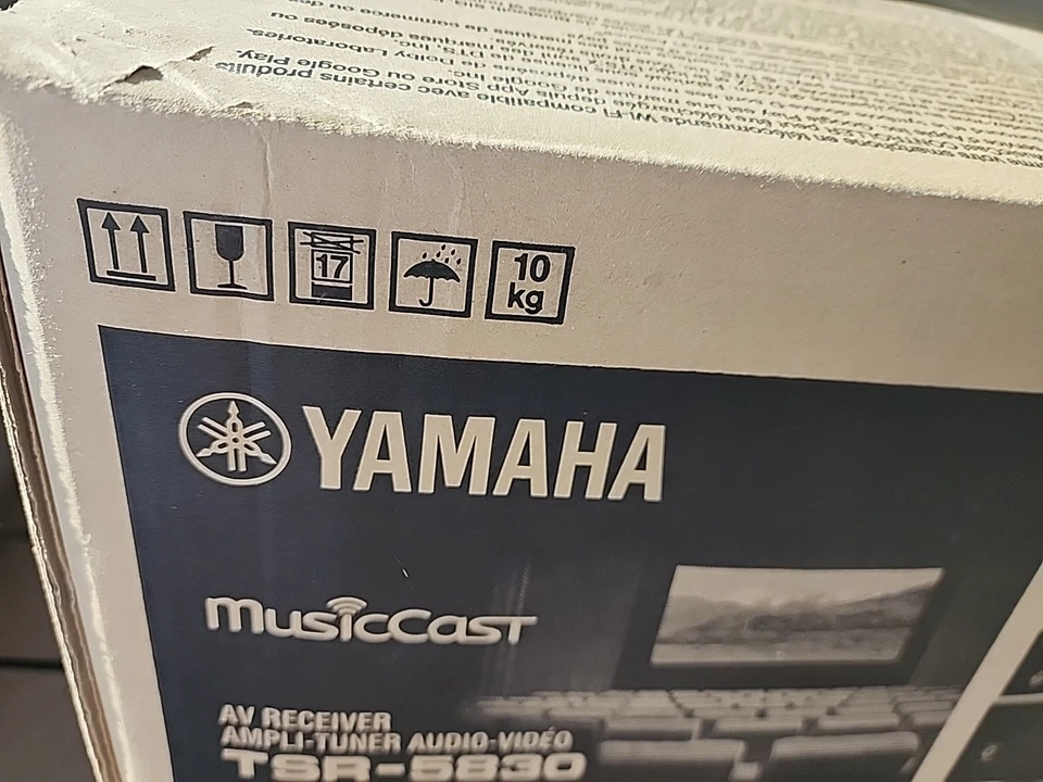 NEW IN BOX TSR-5830 Yamaha 72 Channel AV Receiver - Image 4 of 4