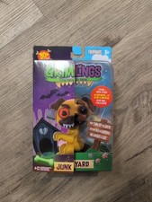 Grimlings Fingerlings Junk Yard Pug. By Wowwee Interactive Animal Toy - New G3