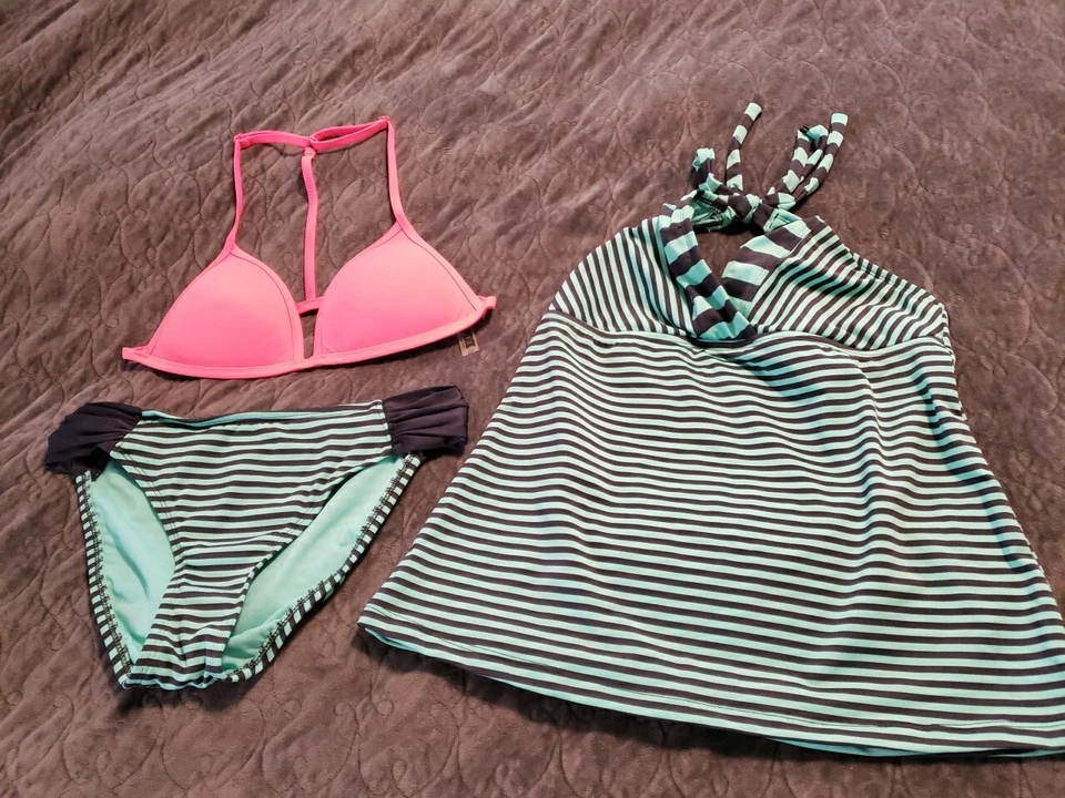 WOMAN'S/JUNIORS SIZE:S TAKINI TOP BIKINI BY:MOSSIMO & VS PINK BIKINI TOP*NWOT* - Image 3 of 4