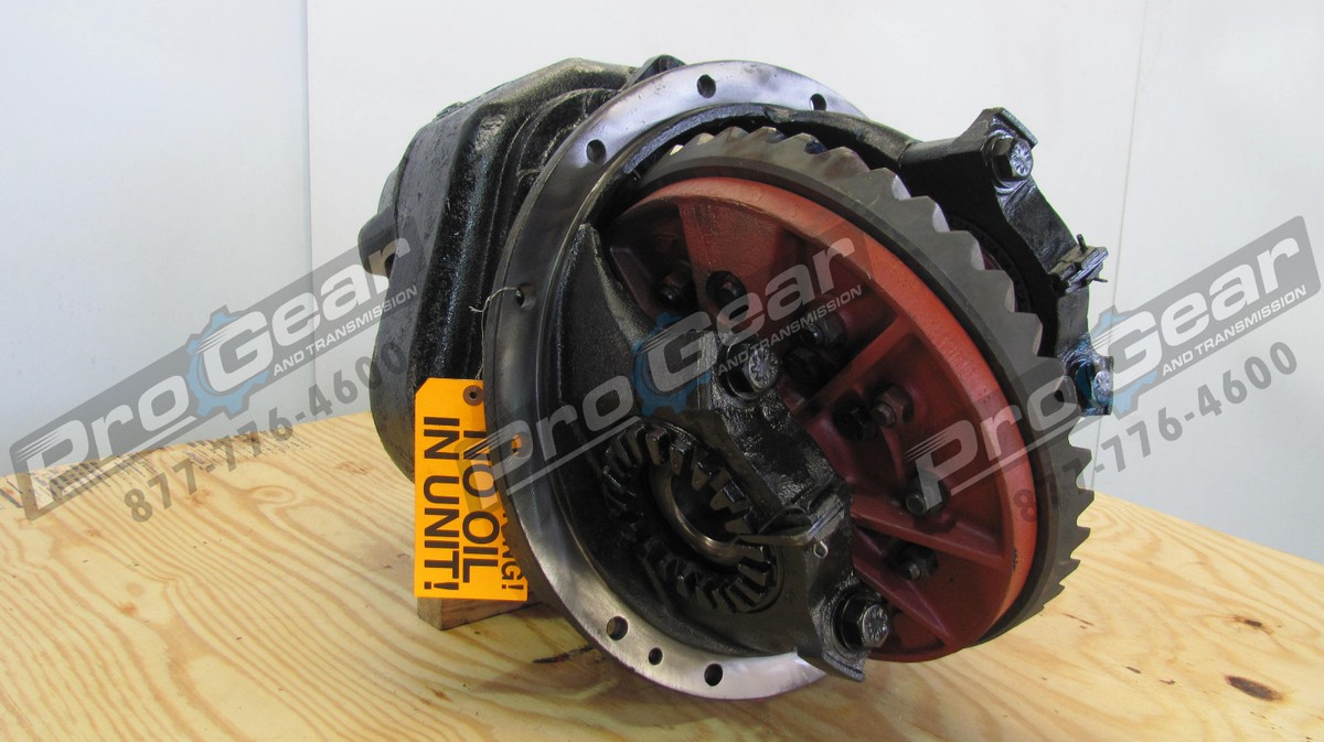 フィランダ　ffr 4枚 Complete Cylinder Head at 1104c-44t 1104c-44ta Zz80268