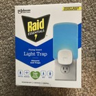 Raid Light Trap Starter Kit & 4 Light Trap Refill Cartridges Brand New — photo 3