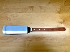 Dexter USA L8698 8X3 Long Handle Hi Carbon Steel Blade Spatula Grill NEW!