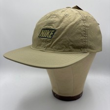 Nike Club Unstructured Neutral Olive Outdoor Cap Unisex M/L FQ3275-276