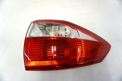 OEM 2013-2016 FORD C-MAX Right Passenger Tail Light Outer Quarter DM5113404AC