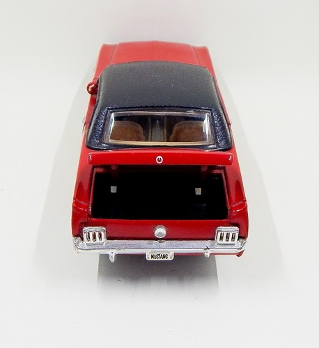 Superior 1965 Ford Mustang Red SS5719 1:36 Scale Heavy Gauge Die-Cast - Picture 5 of 10