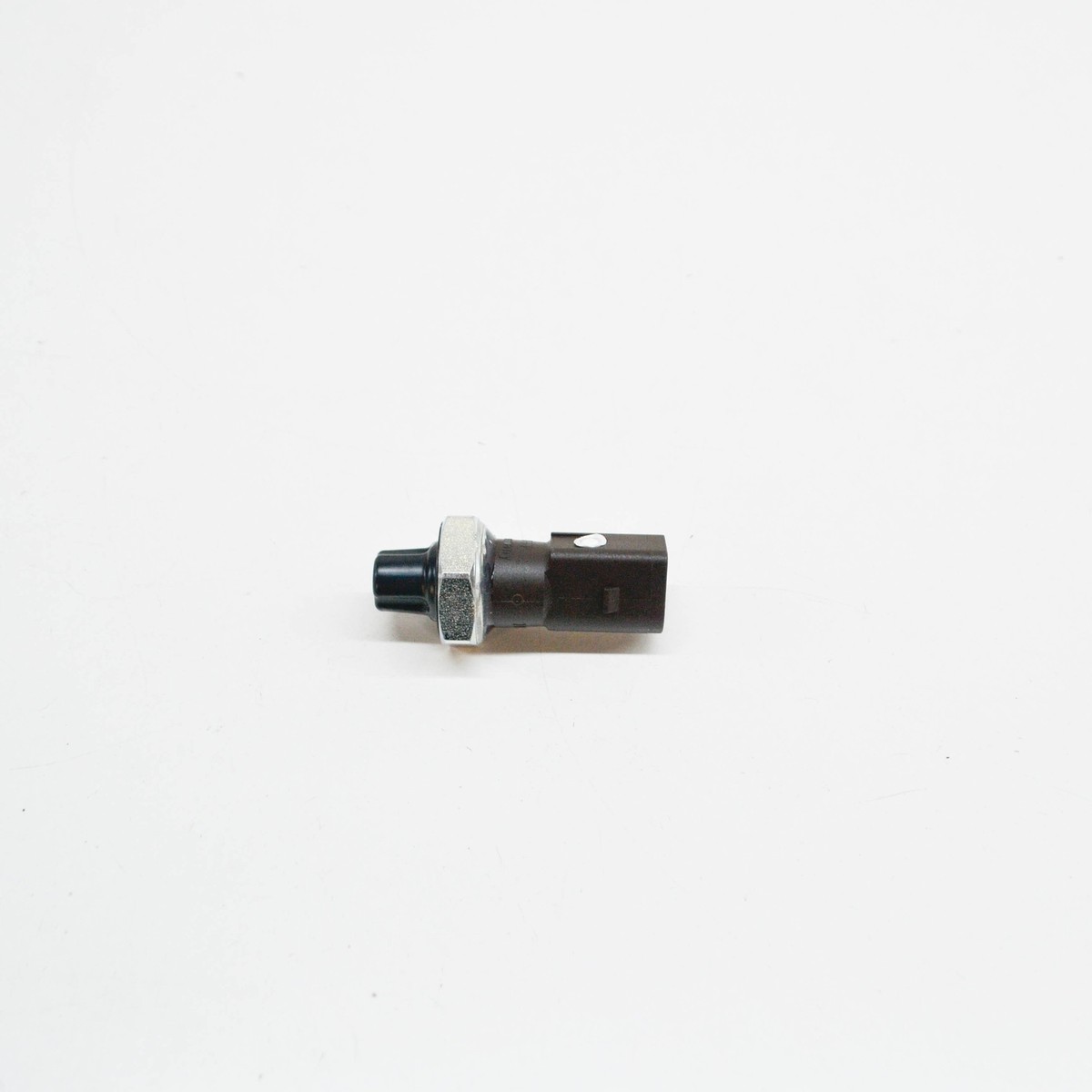 NEW AUDI TT ROADSTER 8J OIL PRESSURE SENDER 07K919081 ORIGINAL 07K