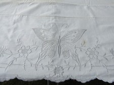 Foglio Farfalla Ricamo Vintage Maderia 80" x 93" Piatto Macchiato