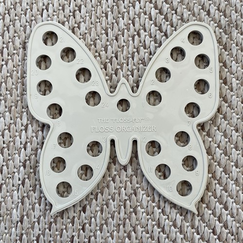 Ramco "Floss-Fly" Floss Organizer 2 Holes Plastic Embroidery