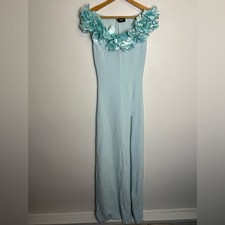 Club L NWT Elegant Light Blue Floral Dress Wedding Guess Size 6 Slip Stretch