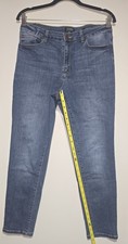 Jones New York Lexington Ankle Jeans Relaxed Fit Women's sz 10 Blue Medium Wash