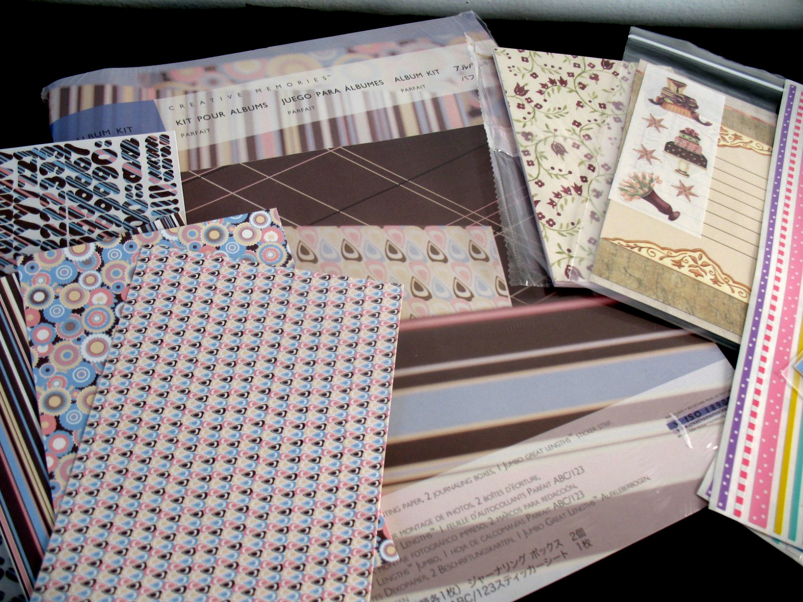 Lot ABC Confections, Toppings, 10x12 and 2 Mini, Page Completion Kit