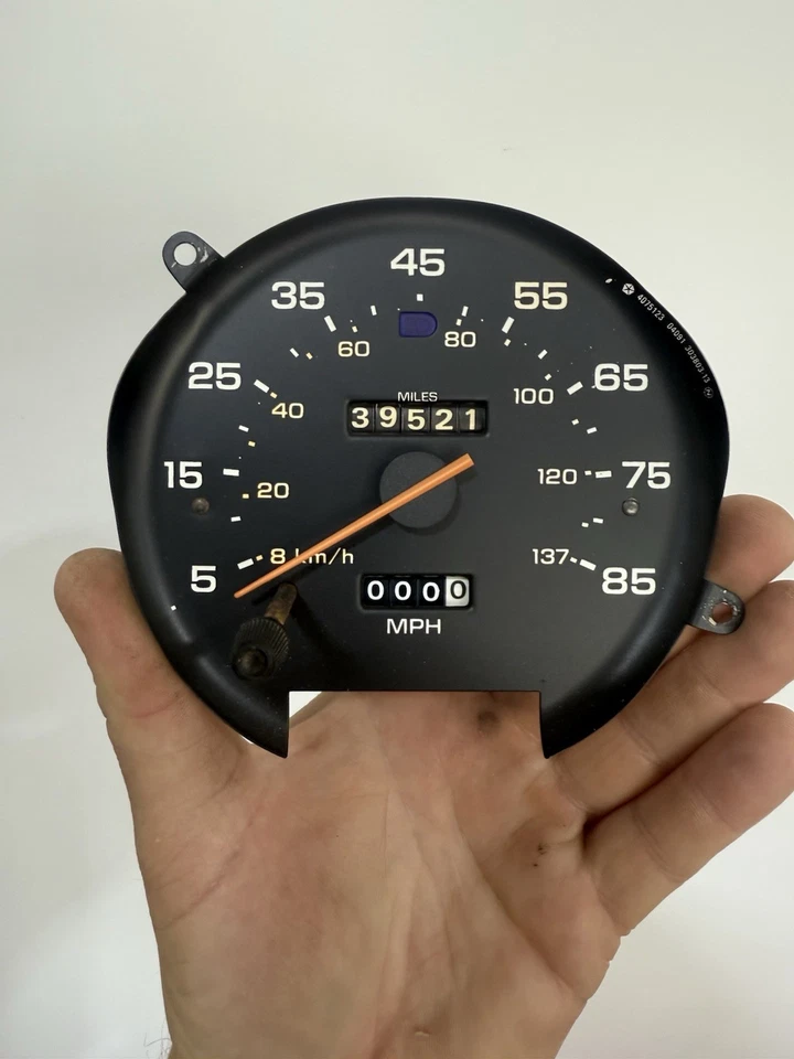 Velocímetro calibre 39 k 4075123 81-89 Dodge Truck D150 D250 D350 W150 W250 W350 Foto 2 de 4