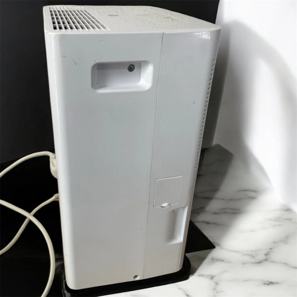 30-пинтовый осушитель с колесами GE — слегка б/у, портативный и эффективный - Изображение 3 из 4