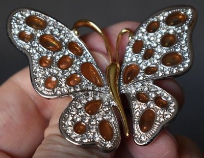 DESIGNER NOLAN MILLER GLAMOUR COLL #3 GOLD GLASS CLR RHINESTONE BUTTERFLY BROOCH
