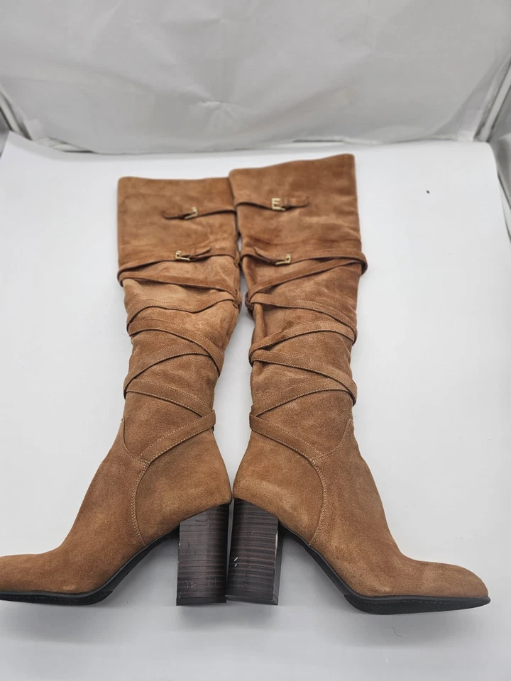 Botas Sam Edelman Sable en gamuza camel para mujer talla 7,5 con cinturón hasta la rodilla festival Foto 3 de 4