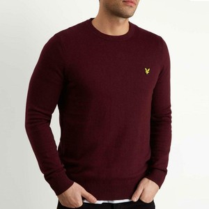 burgundy sweatshirt