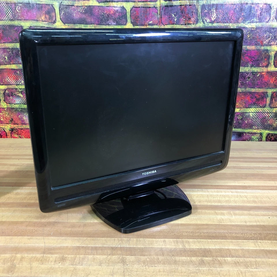 2009 Insignia NS-L22Q-10A 20" 720P LCD TV RGB/S-VIDEO/HDMI/RCA (RETRO GAMING) - Image 4 of 4