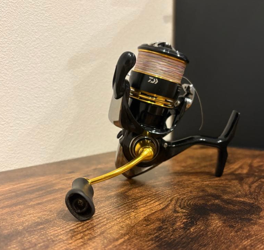 Daiwa 23 Legalis LT 2500S-XH] | eBay