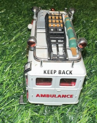 Miniature GMC Ambulance US Army 1937 Matchbox - Jeux & Jouets