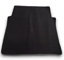 Kofferraumteppich für Mercedes W124 Limousine Coupe Velours schwarz Kofferraumteppich für Mercedes W124 Limousine Coupe Velours schwarz